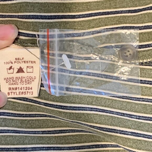 Hem & Thread Striped Long Sleeve Surplice V-Neck Blouse Sz L Olive Green 44G - Picture 7 of 7